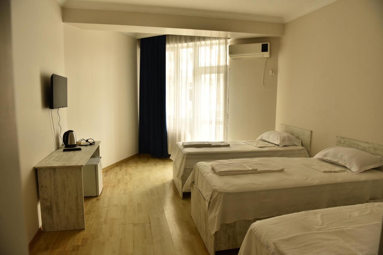 Prime Hotel Batumi Eksteriør billede