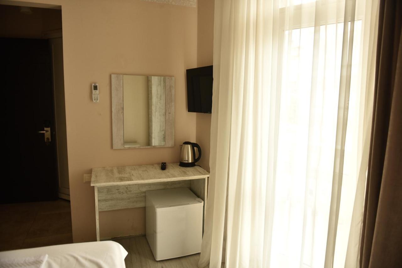 Prime Hotel Batumi Eksteriør billede