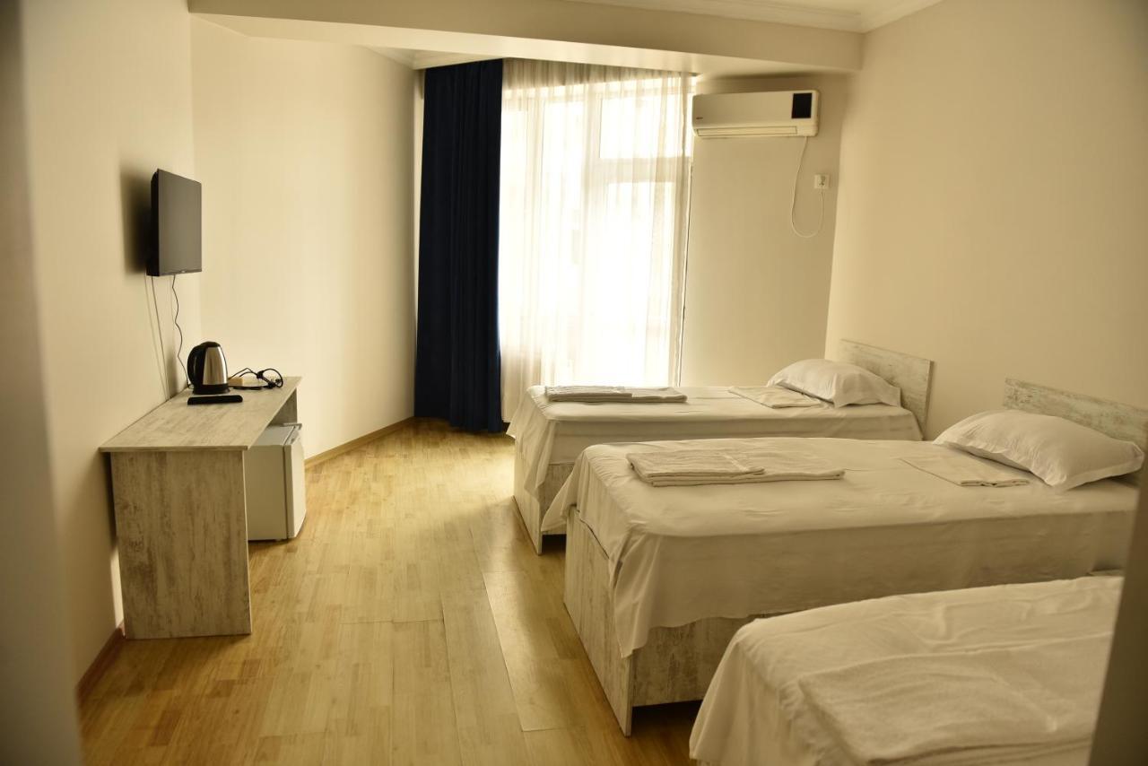 Prime Hotel Batumi Eksteriør billede