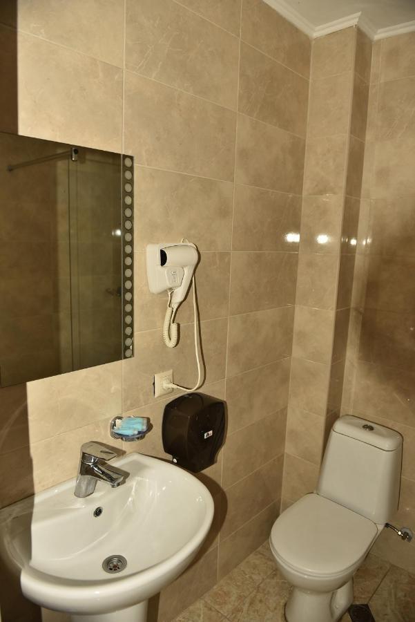 Prime Hotel Batumi Eksteriør billede