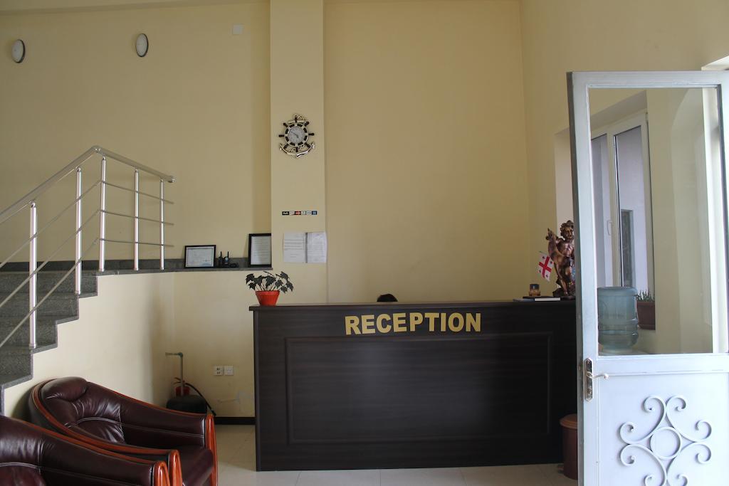 Prime Hotel Batumi Eksteriør billede